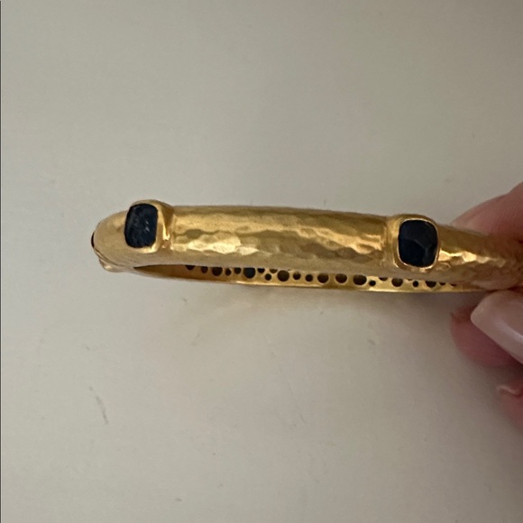 Julie Vos Catalina Stone Hinge Bangle - Picture 2 of 3